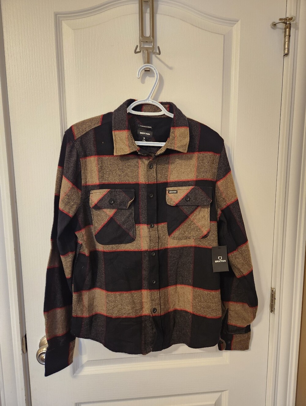 NWT Men's Brixton Flannel Shirt Size Small.